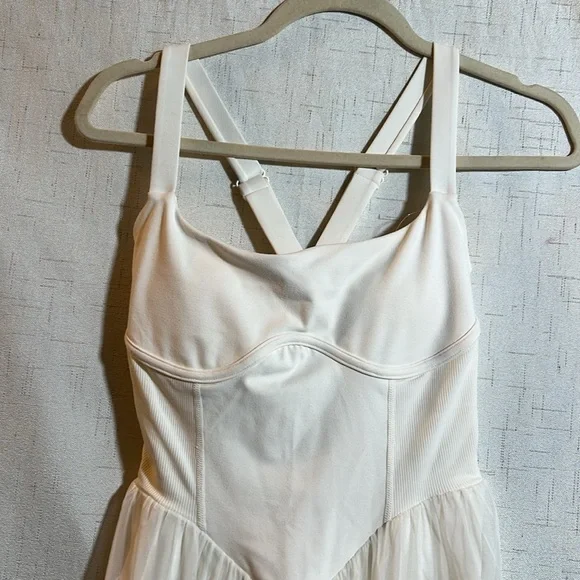 POPFLEX Corset Pirouette Dress - Cream Athletic Dress Size XS - Picture 4 of 8